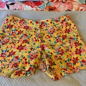 Yellow floral print J.crew Size shorts